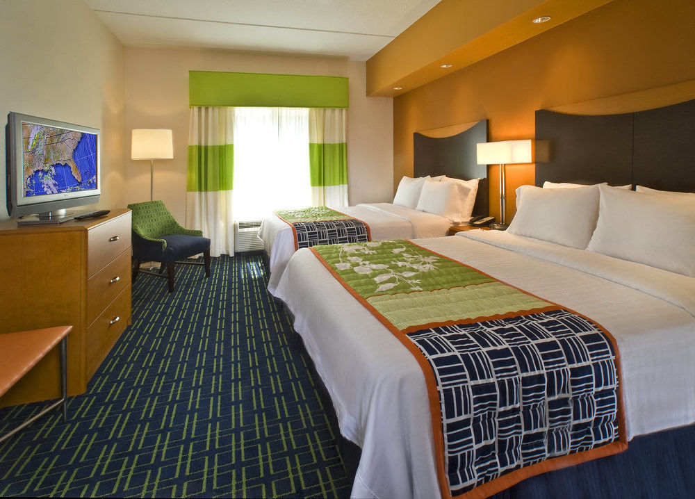 Fairfield Inn & Suites By Marriott Cleveland Beachwood Exterior photo